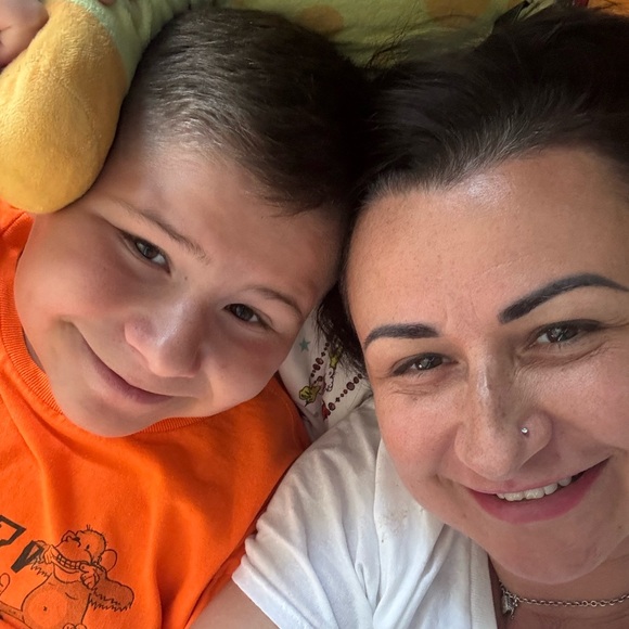 🌺Meet your Posher 🧚🏼‍♀️🏖 - Picture 5 of 8